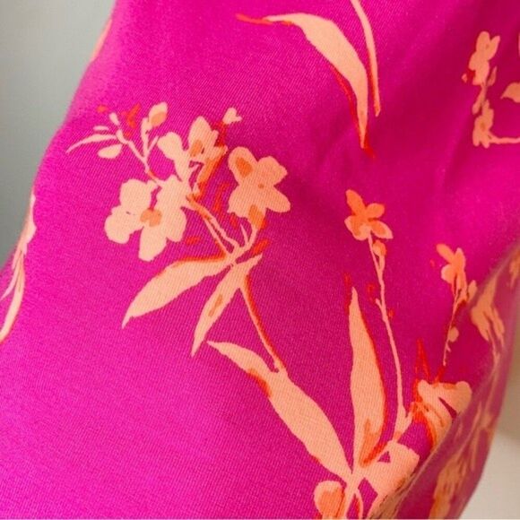 "As Is" Isaac Mizrahi Live! Floral Printed Modal Blend Swing Top Medium - Picture 4 of 9